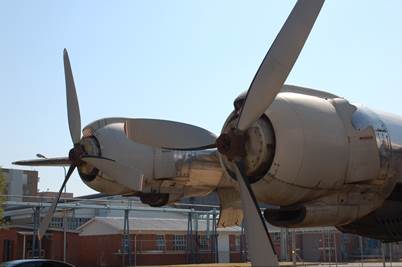 Close-up of a propeller plane

Description automatically generated