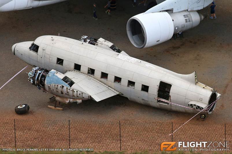 ZS-DKH restoration SAA Museum Vickers Viking 20170211 Bruce Perkins IMG 6709m 800