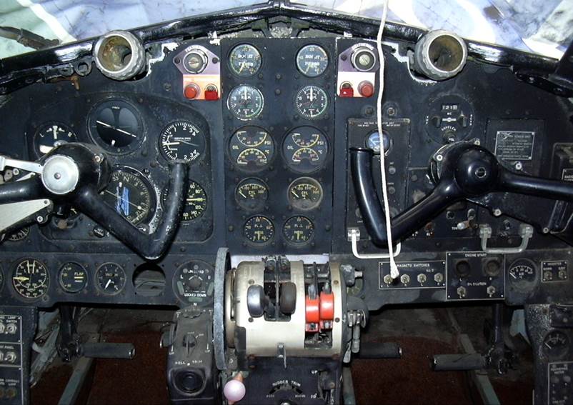 The cockpit of an airplane

Description automatically generated